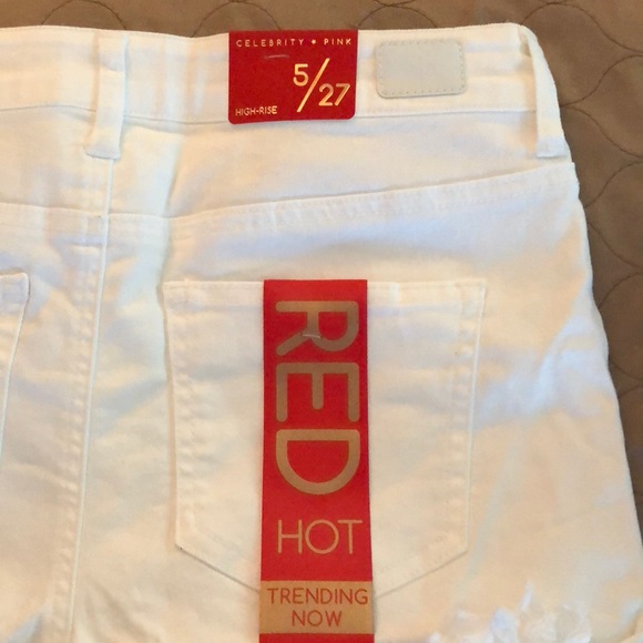 White high rise jean shorts - Picture 5 of 5